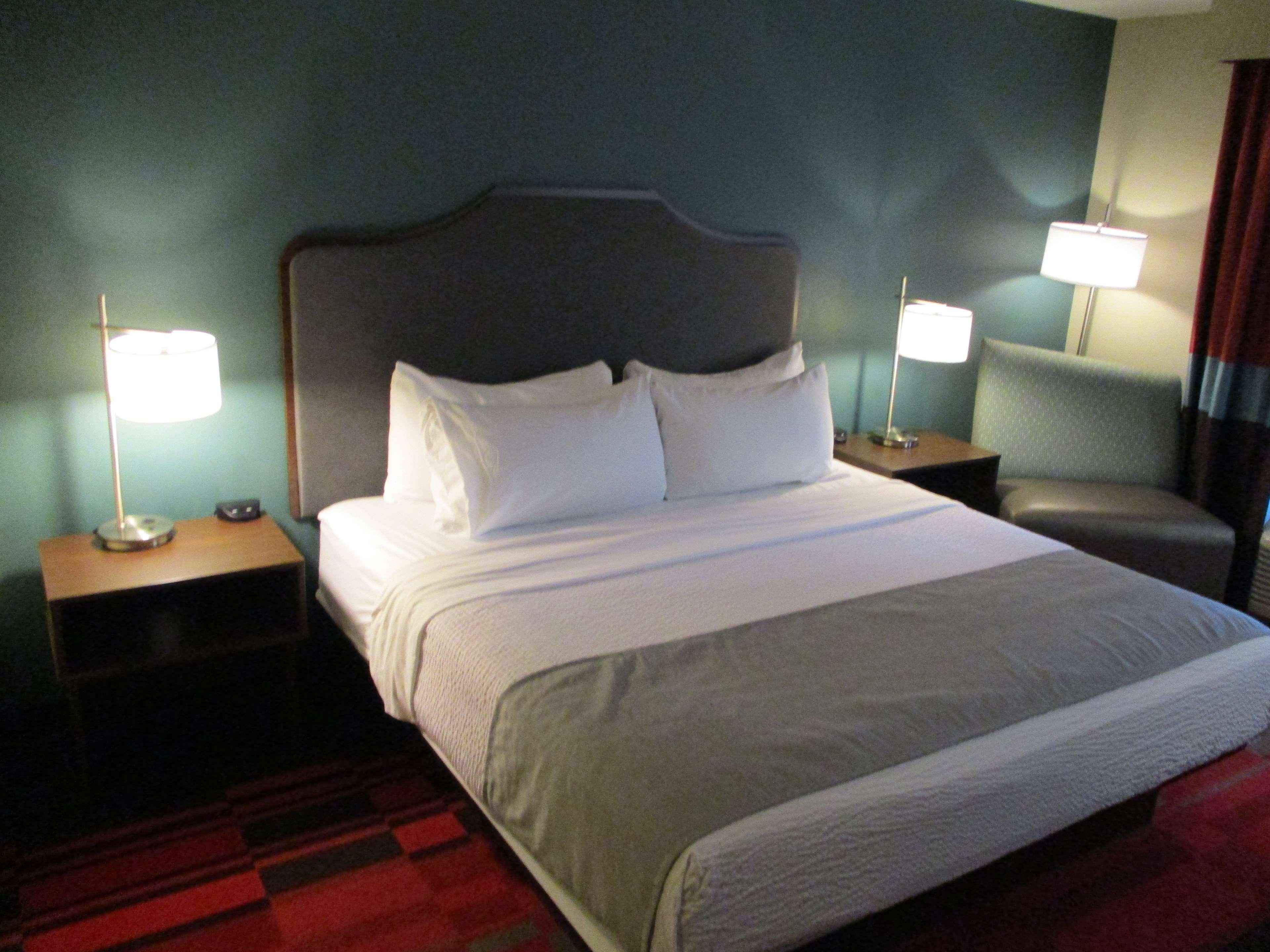 Best Western Roosevelt Place Bismarck Exterior foto