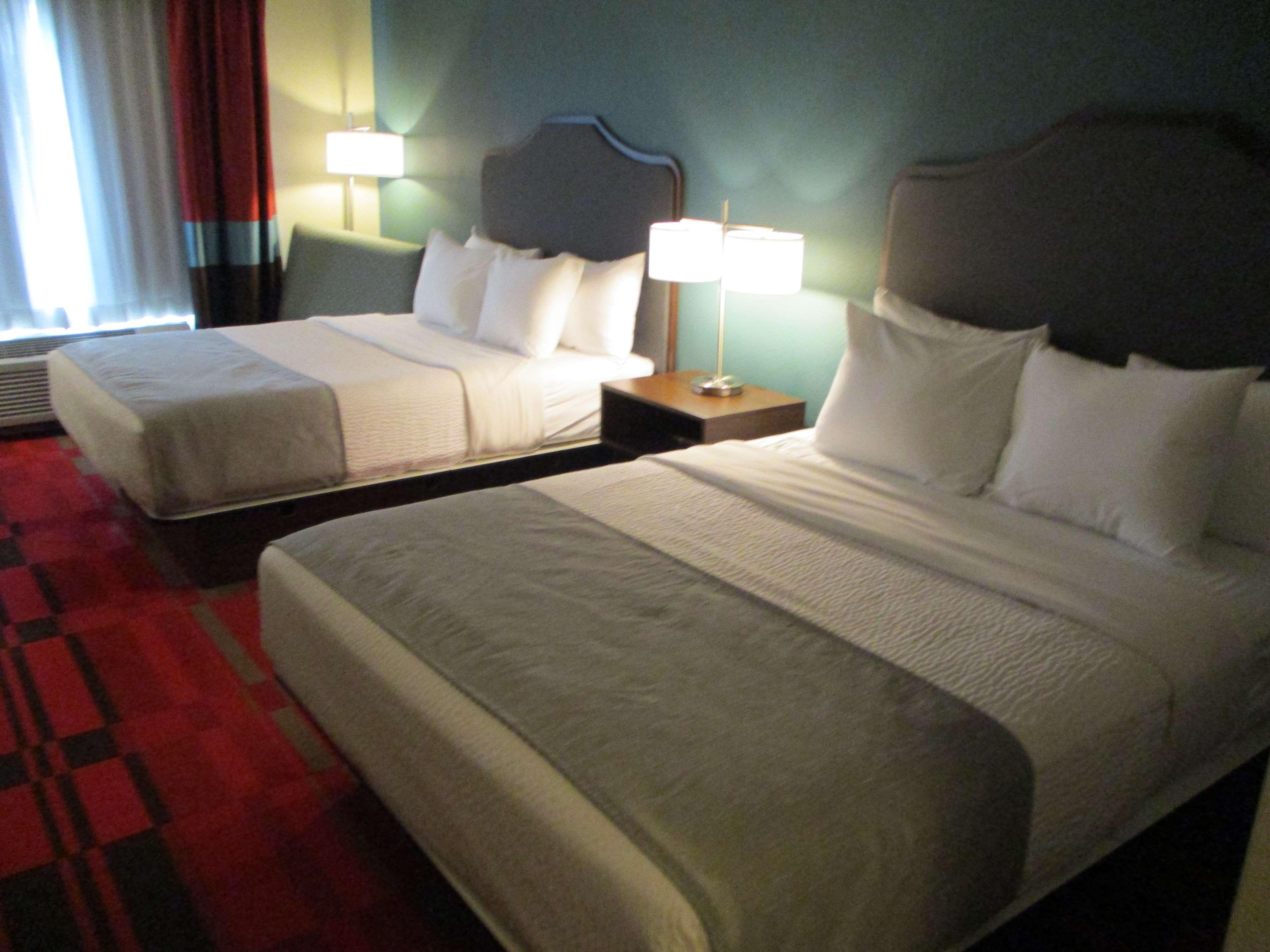 Best Western Roosevelt Place Bismarck Exterior foto